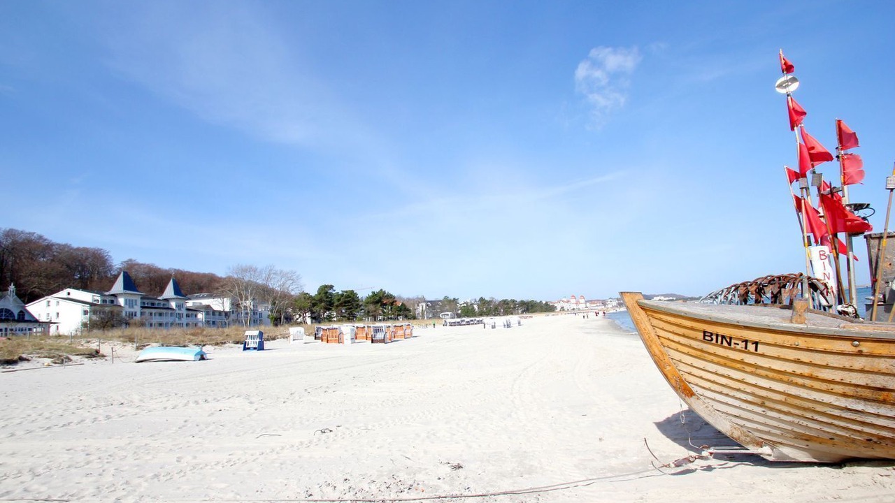 Photo of Others in Binz