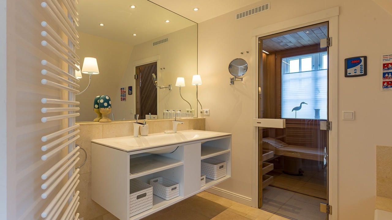 Photo of Bathroom in Alkersum