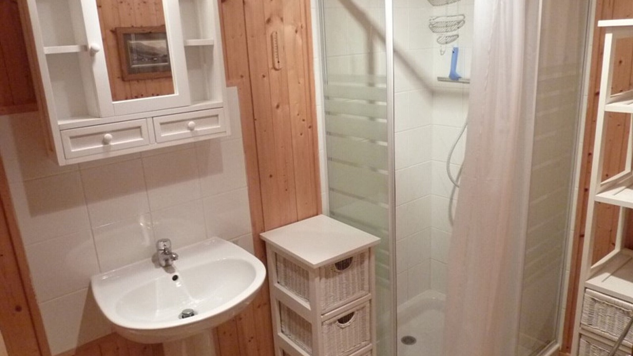 Photo of Bathroom in Station de Drouzin le Mont