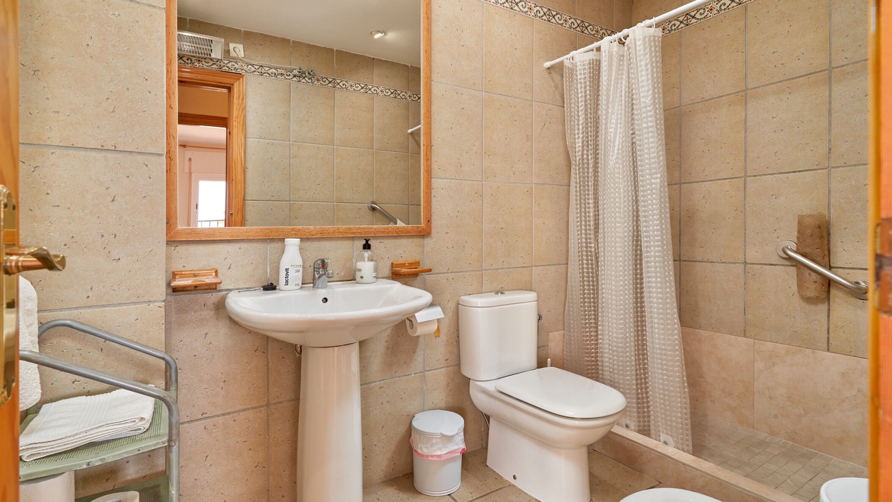 Photo of Bathroom in Nerja City Centre