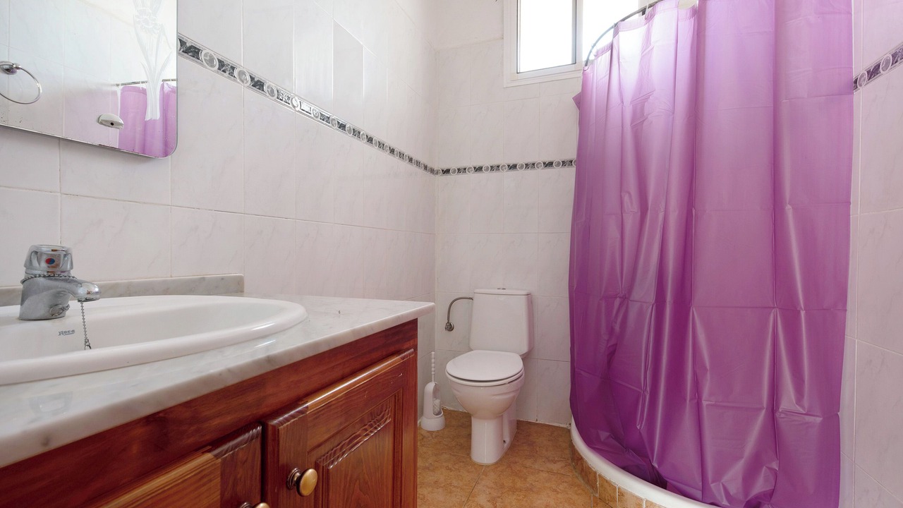 Photo of Bathroom in Buenavista del Norte