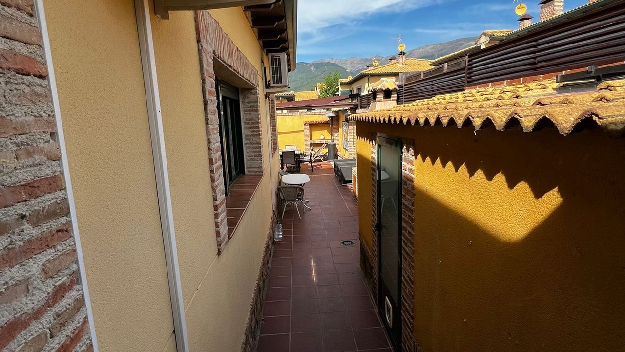 Photo of Patio Balcony in La Adrada