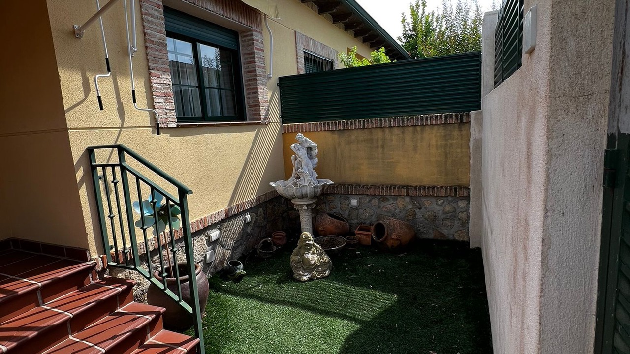 Photo of Outdoor in La Adrada
