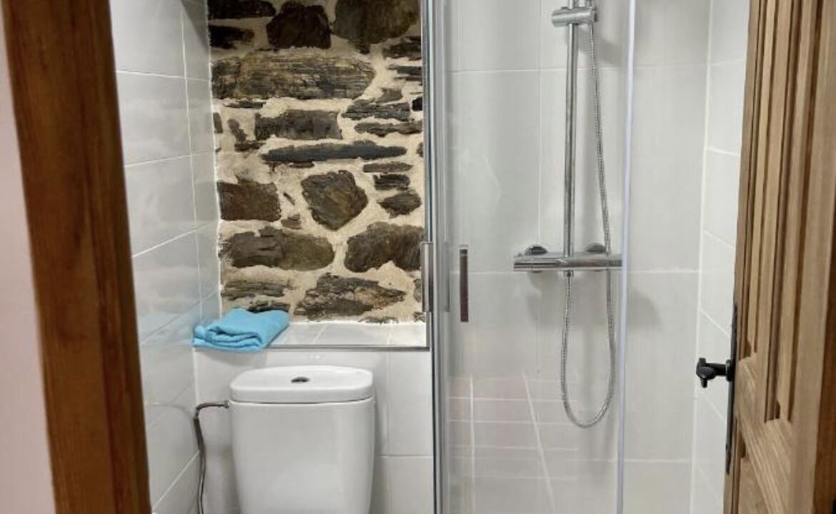Photo of Bathroom in Montes de Valdueza