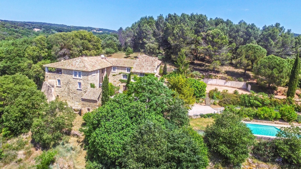 Photo of Outdoor in Tresques