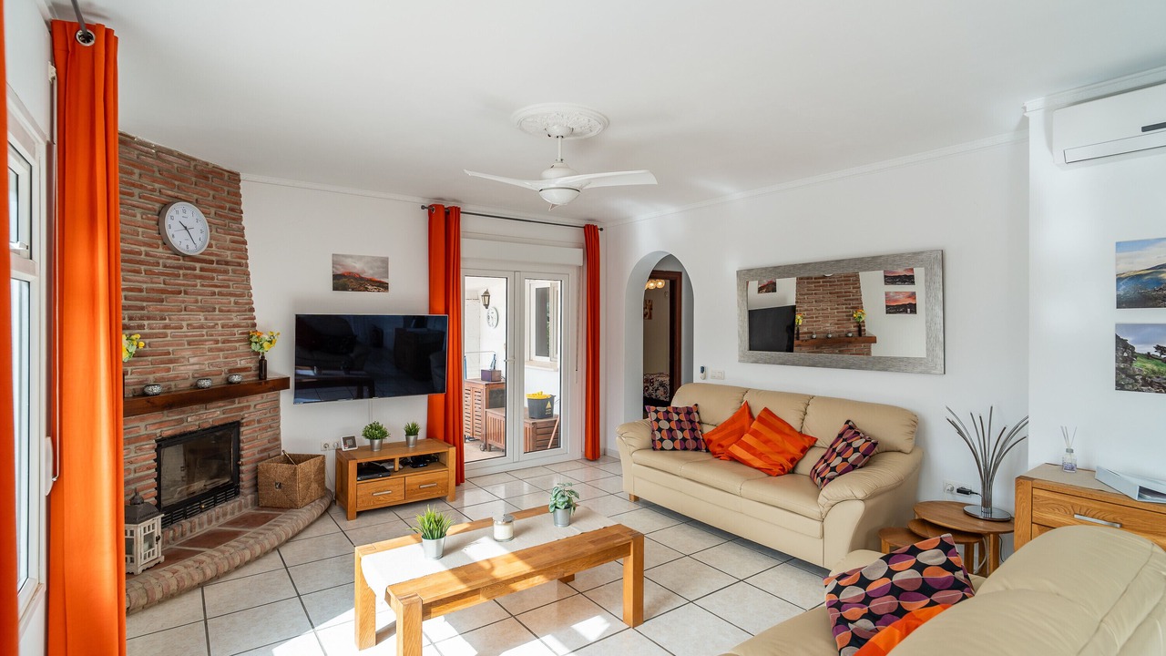 Photo of Livingroom in Vinuela