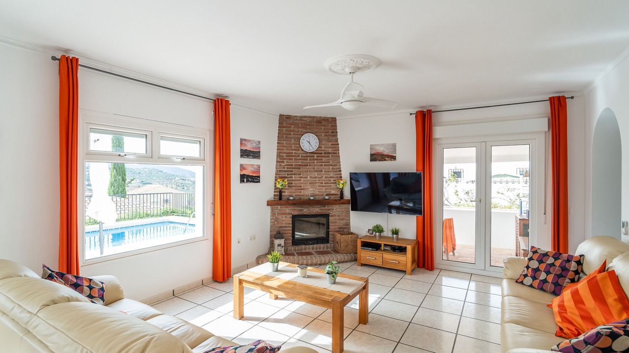 Photo of Livingroom in Vinuela