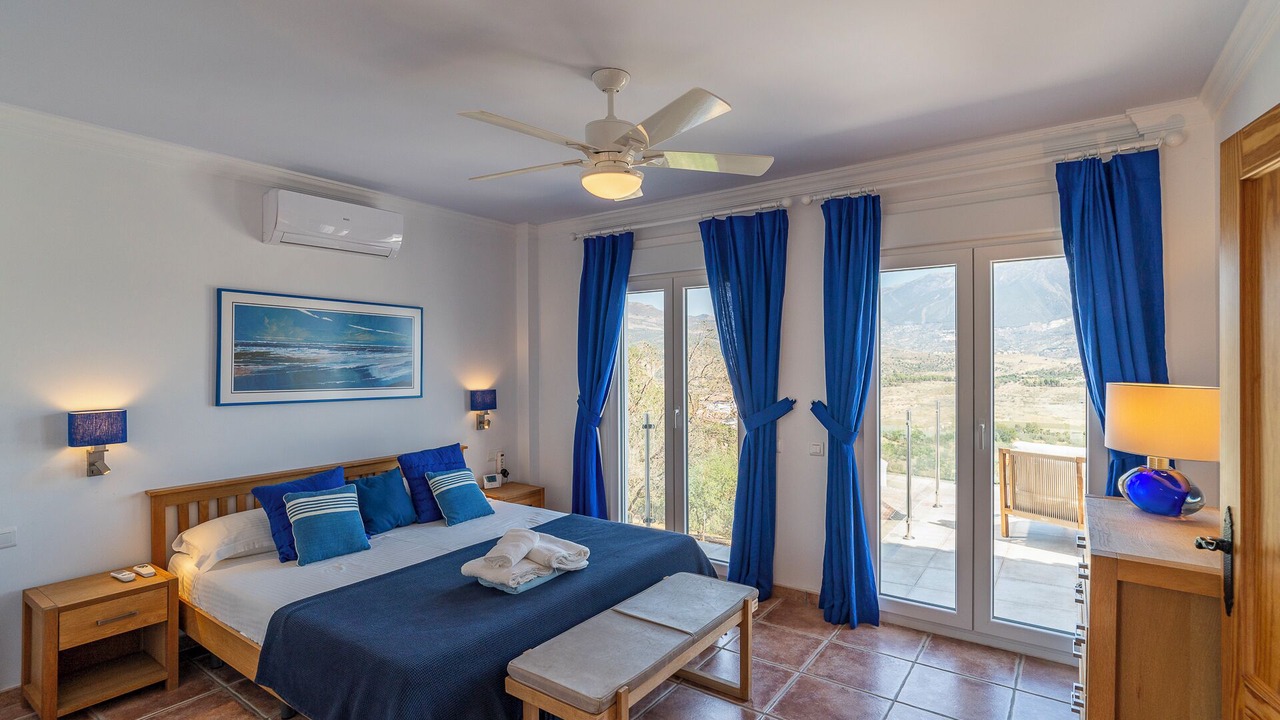 Photo of Bedroom in Vinuela