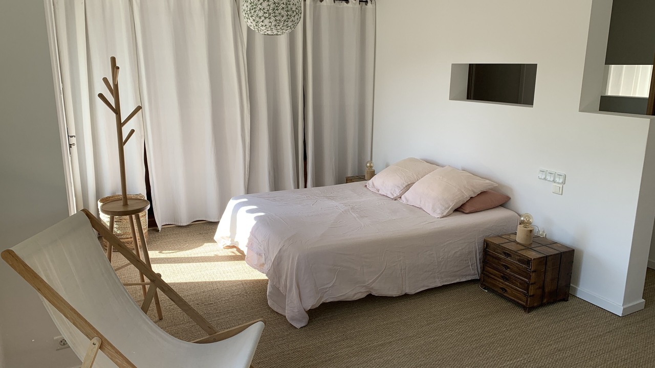 Photo of Bedroom in La Roche-sur-le-Buis