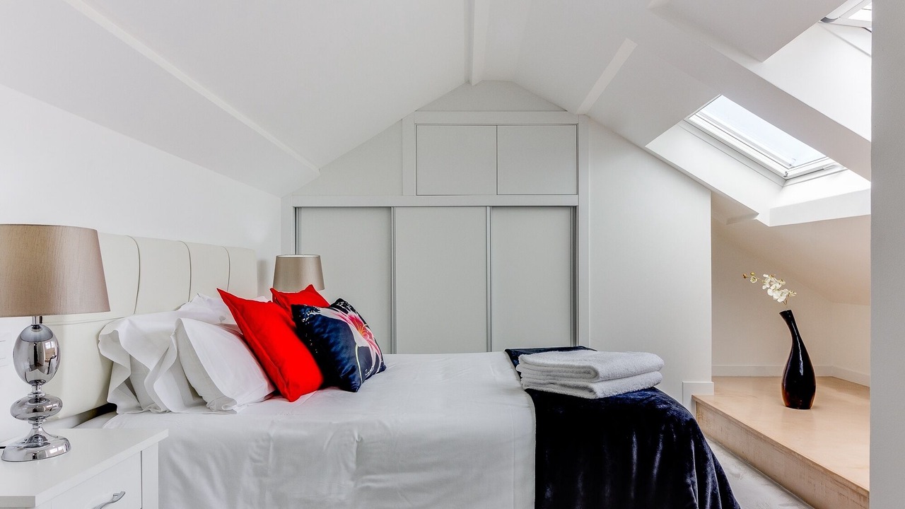 Photo of Bedroom in Perillo