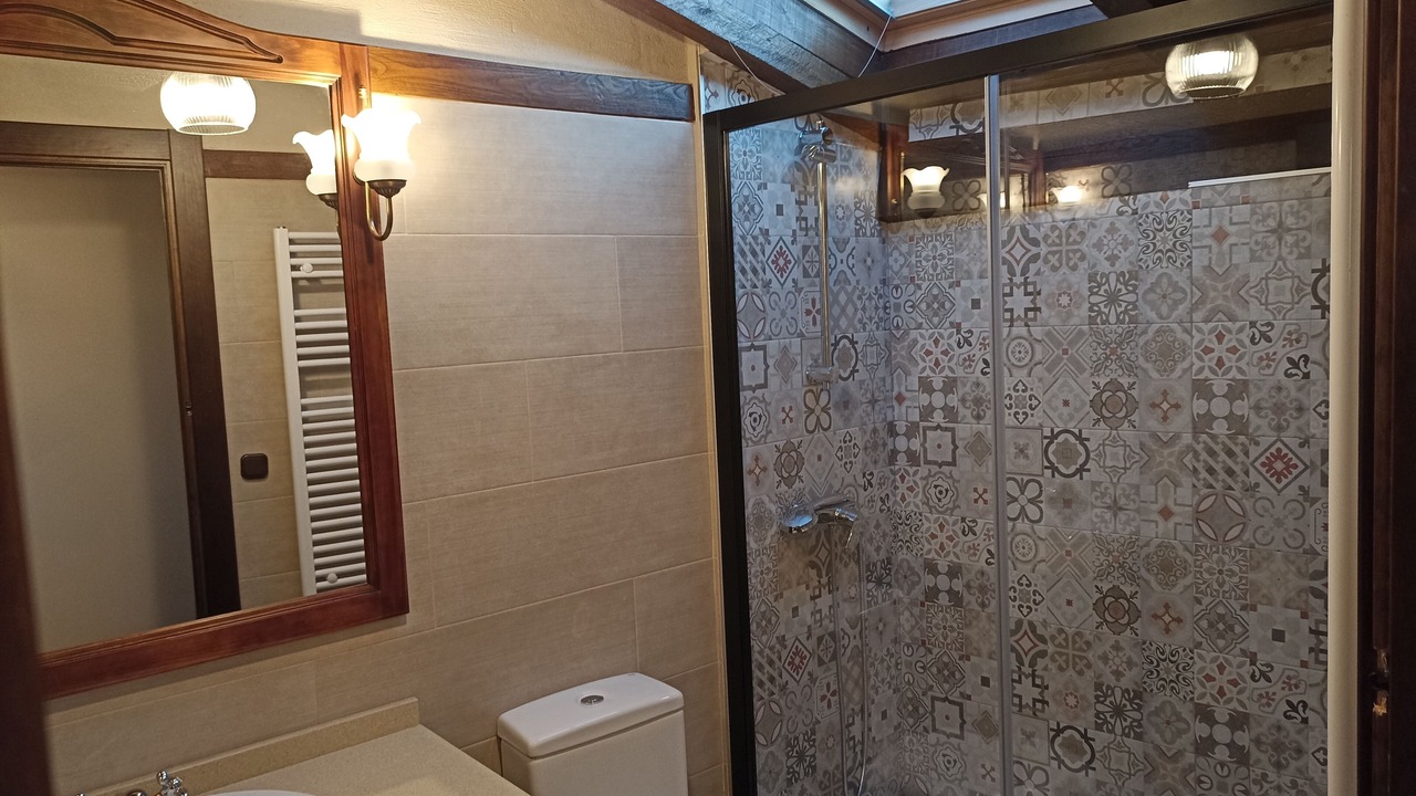 Photo of Bathroom in Candelario