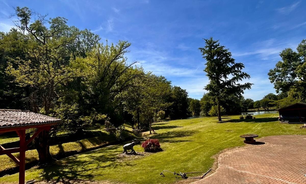 Photo of Outdoor in Courmangoux