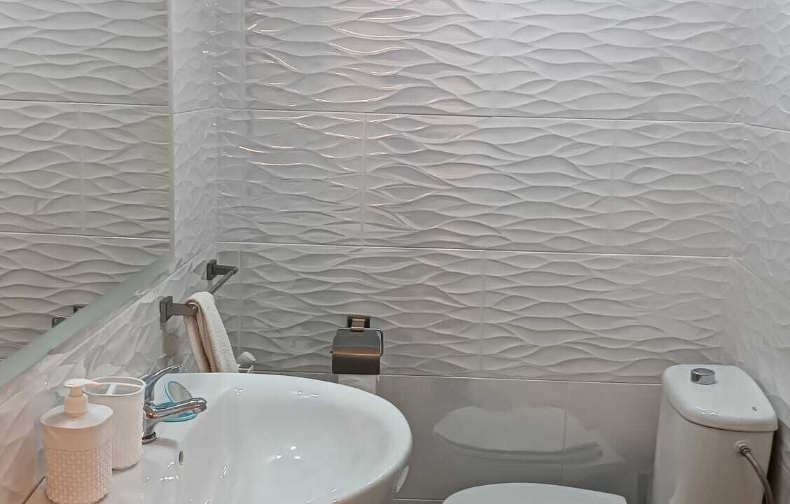 Photo of Bathroom in La Casa de la Noguera