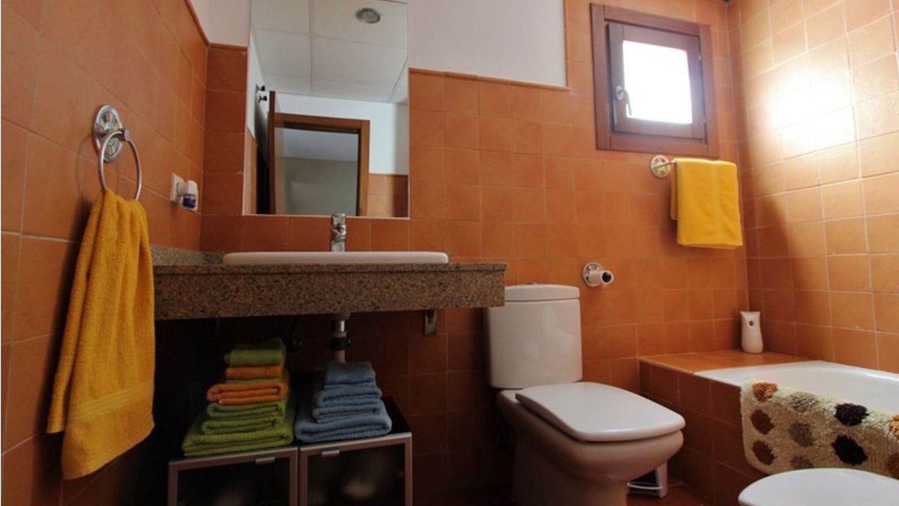 Photo of Bathroom in Rodalquilar