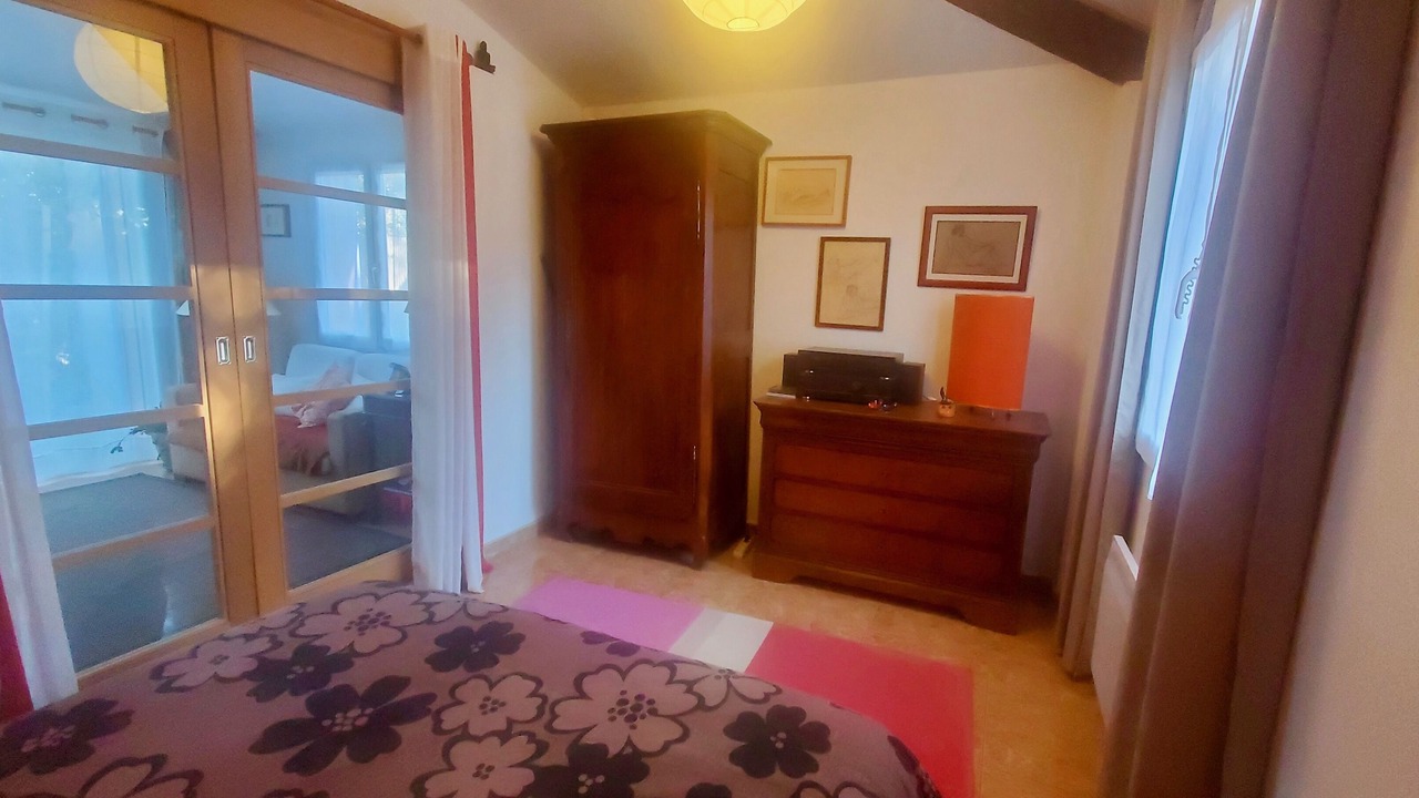 Photo of Bedroom in Caremeau