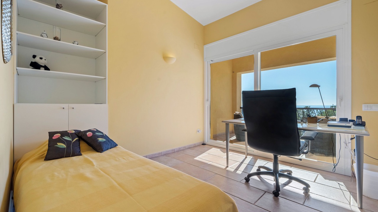 Photo of Bedroom in Tamarit