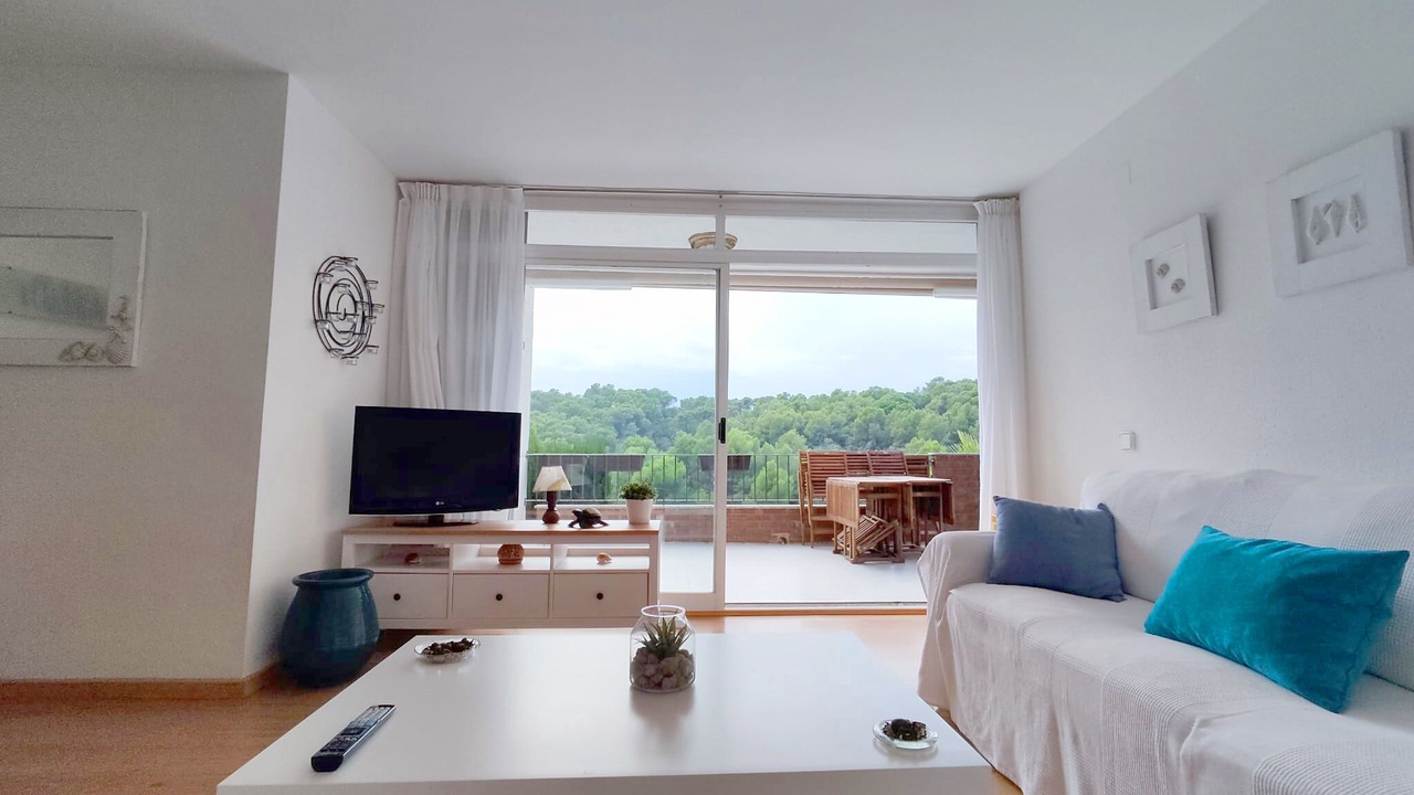 Photo of Livingroom in Tamariu