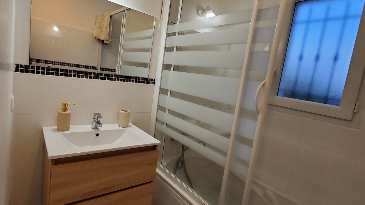 Photo of Bathroom in Aix-en-Provence