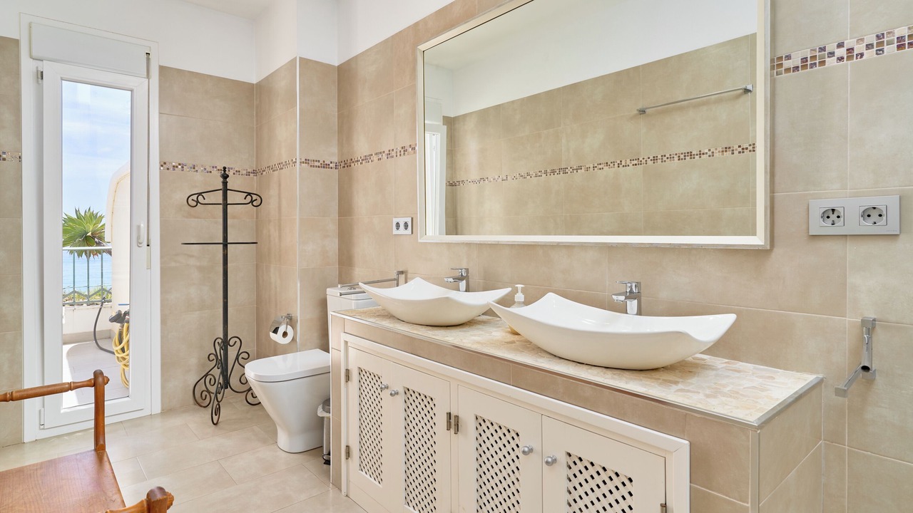 Photo of Bathroom in Nerja