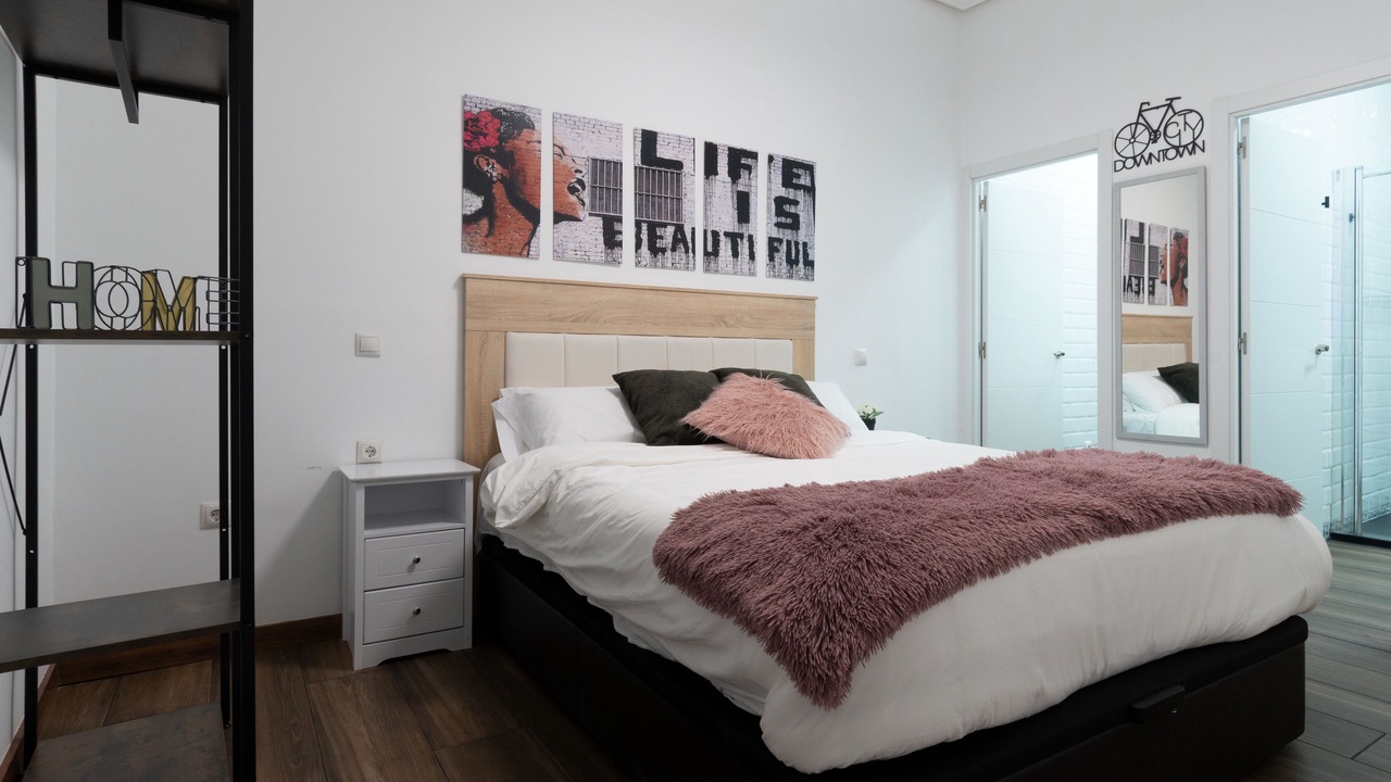 Photo of Bedroom in Embajadores