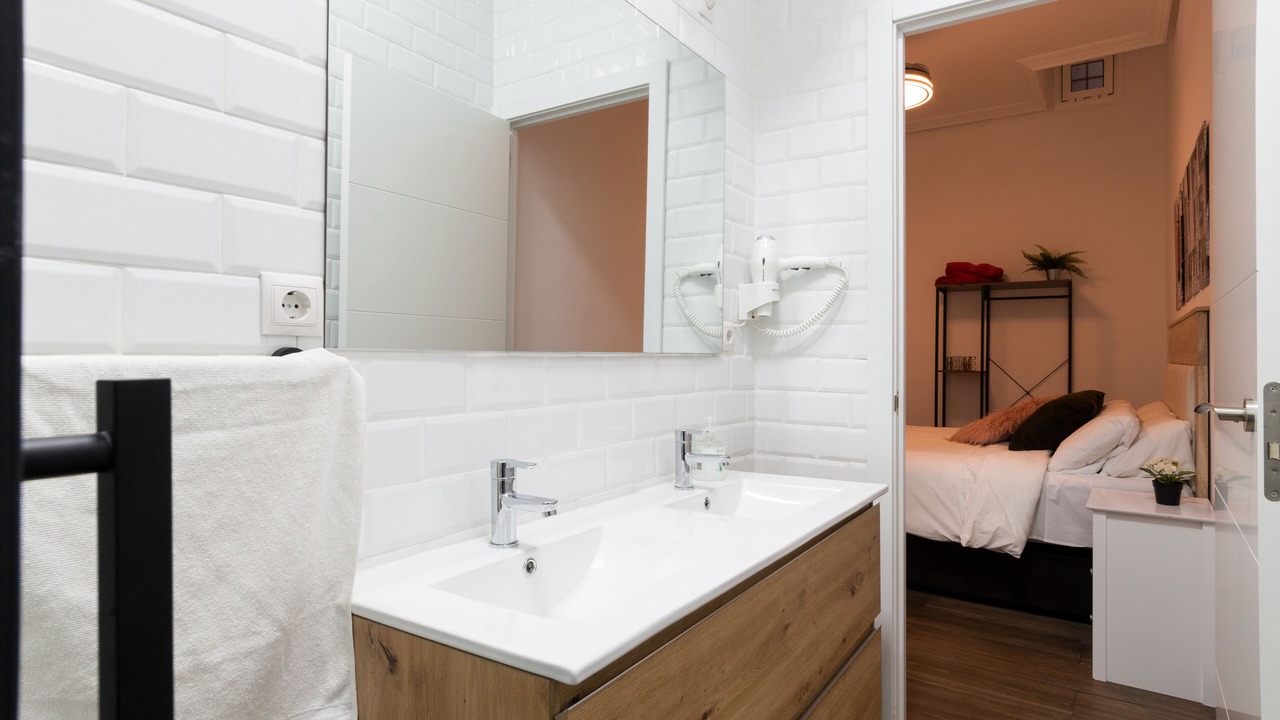Photo of Bathroom in Embajadores