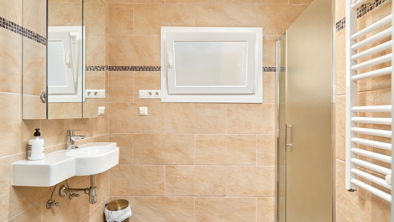 Photo of Bathroom in Chimenea