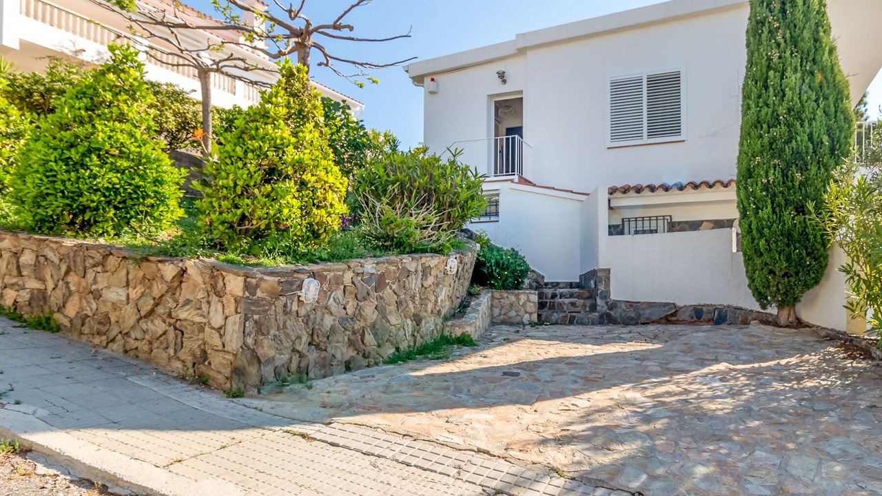 Photo of Outdoor in Llanca