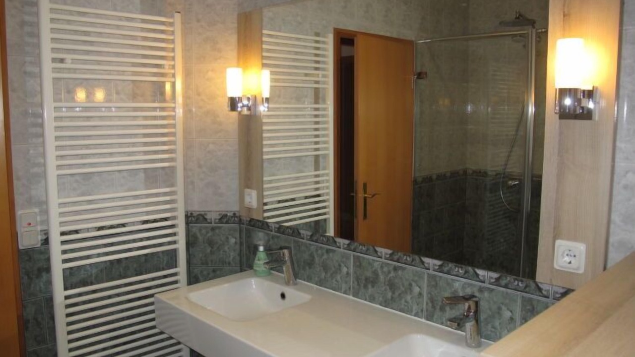 Photo of Bathroom in Murchin