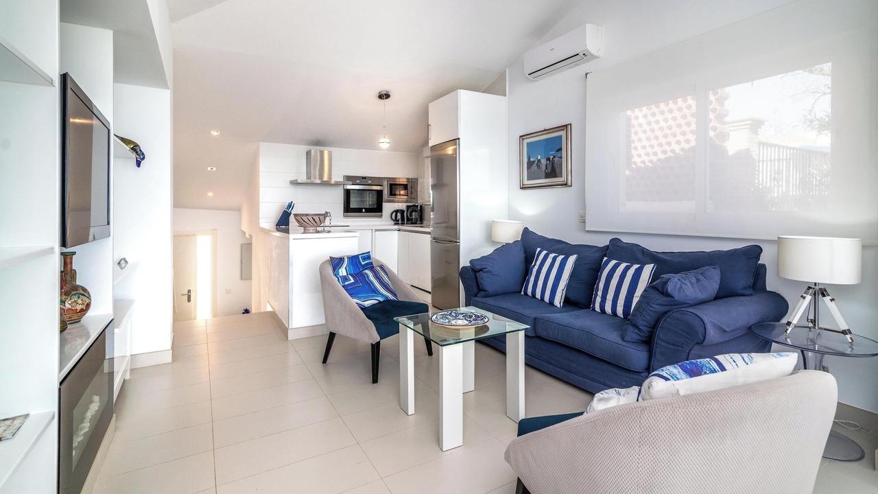Photo of Livingroom in Bahia Dorada