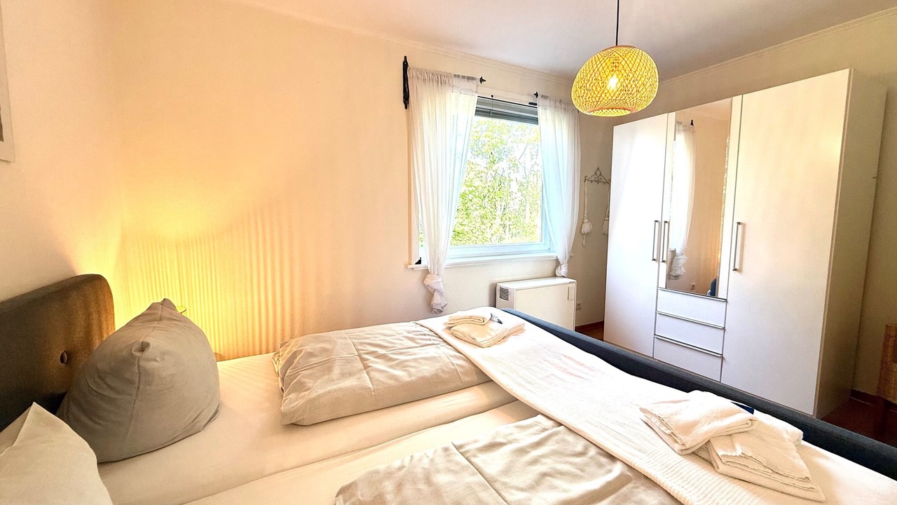 Photo of Bedroom in Midlum