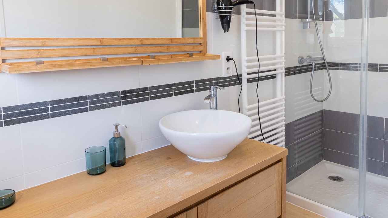 Photo of Bathroom in Bellegarde