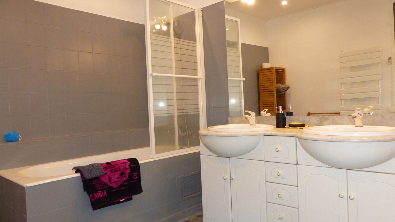 Photo of Bathroom in Route d'Arles