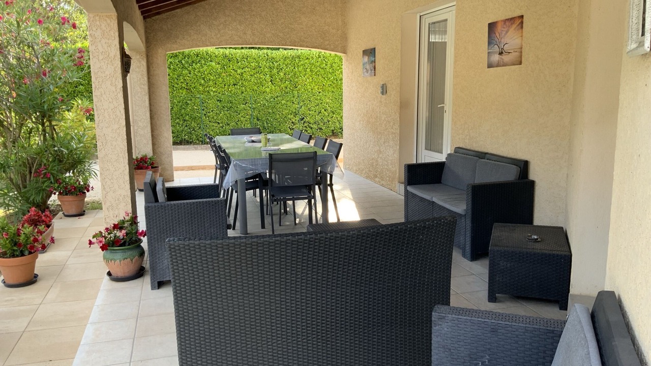 Photo of Patio Balcony in Saint-Laurent-La-Vernede