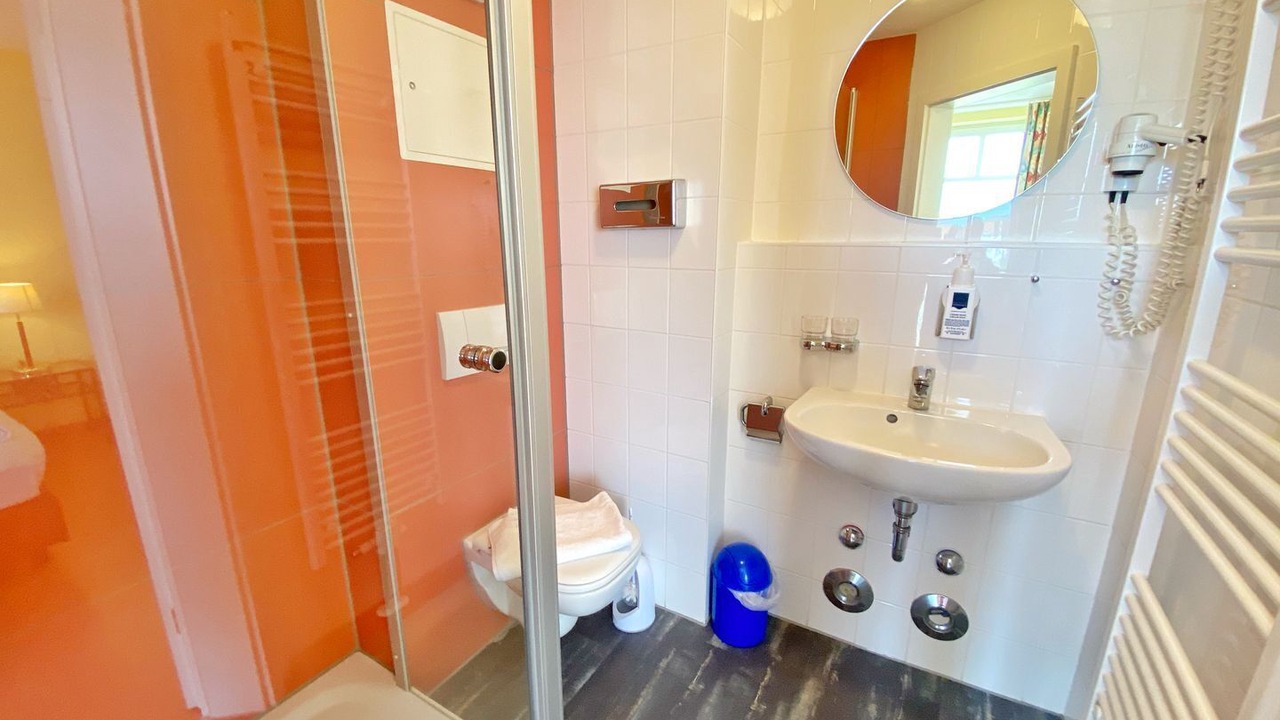 Photo of Bathroom in Neddesitz