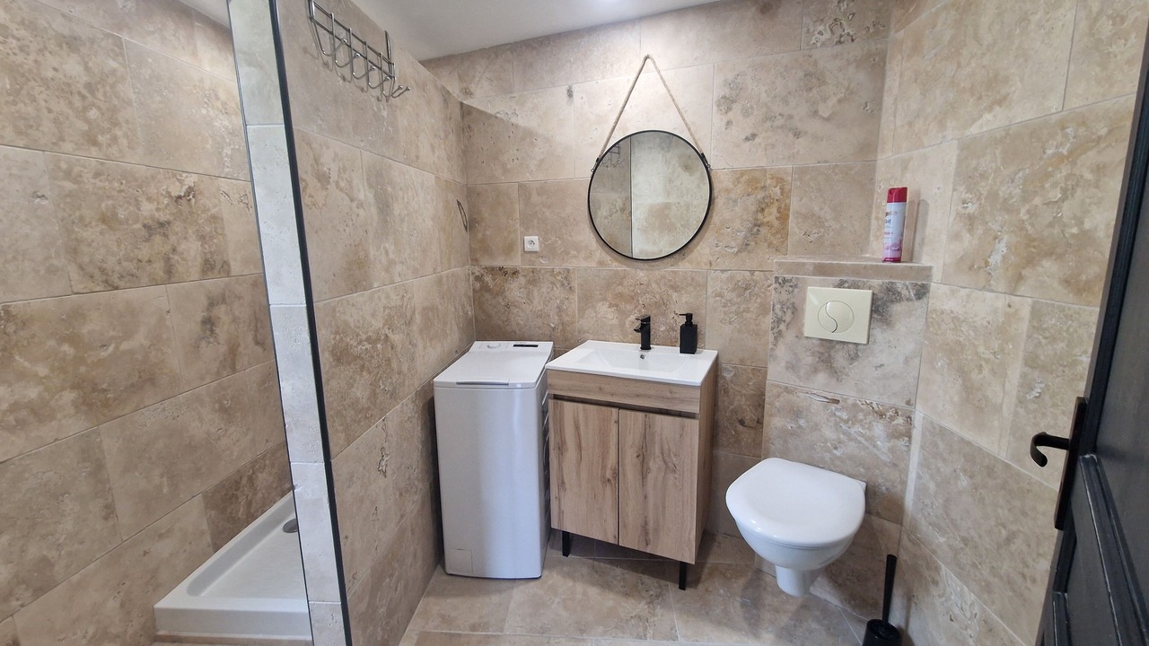 Photo of Bathroom in Fos-sur-Mer
