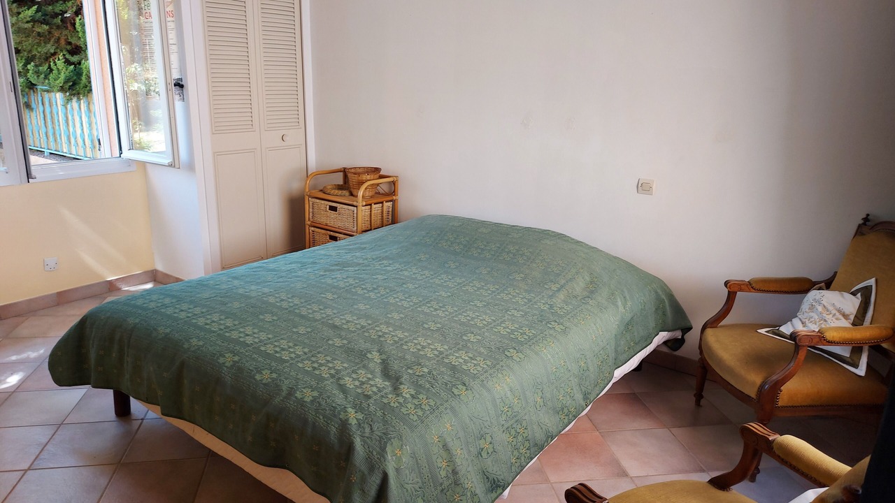 Photo of Bedroom in Graveson