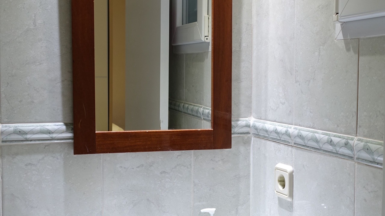 Photo of Bathroom in El Cabanyal