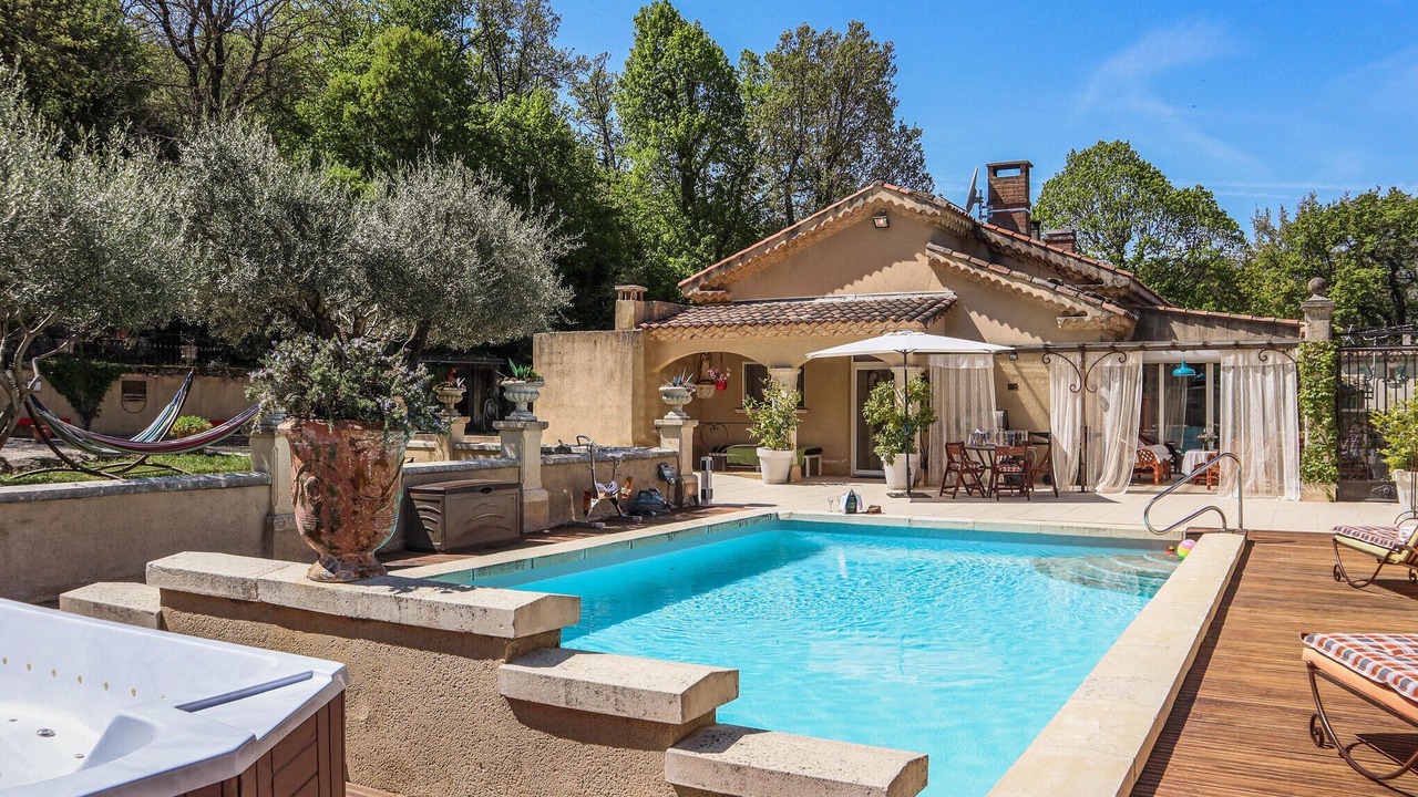 Photo of Outdoor in Vernegues