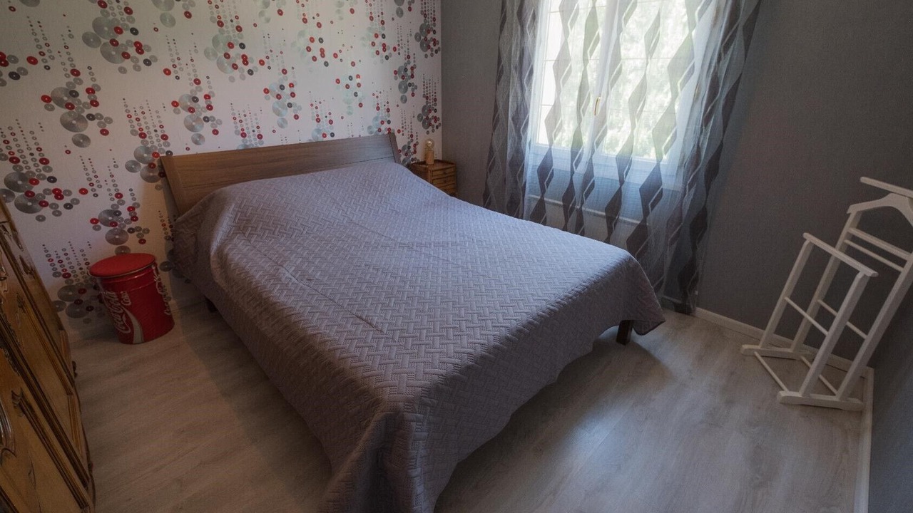 Photo of Bedroom in Maubec