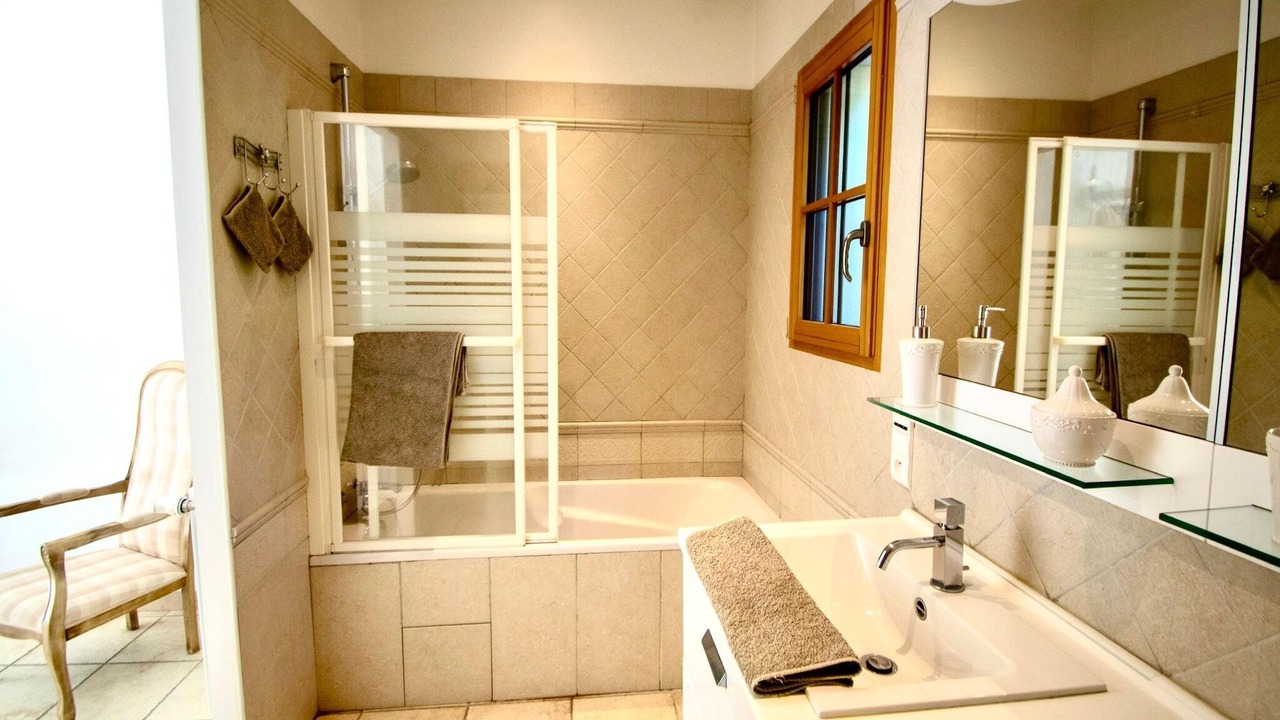 Photo of Bathroom in Villars