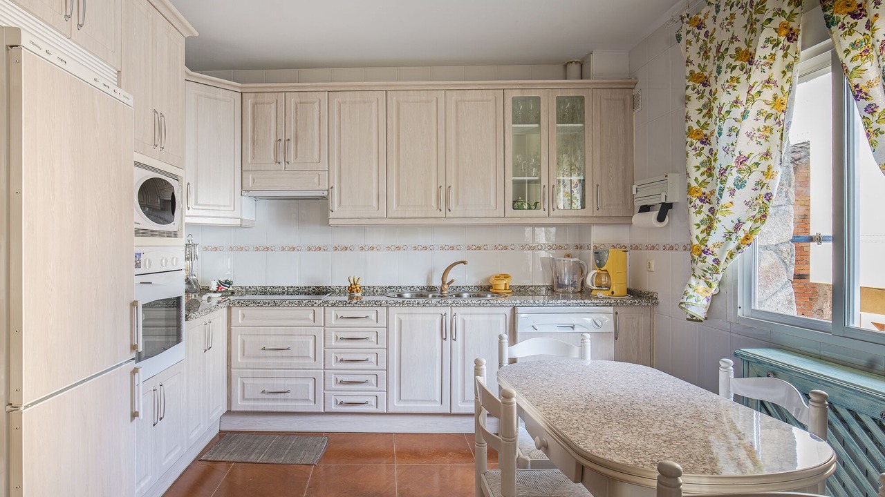 Photo of Kitchen in Navaconcejo