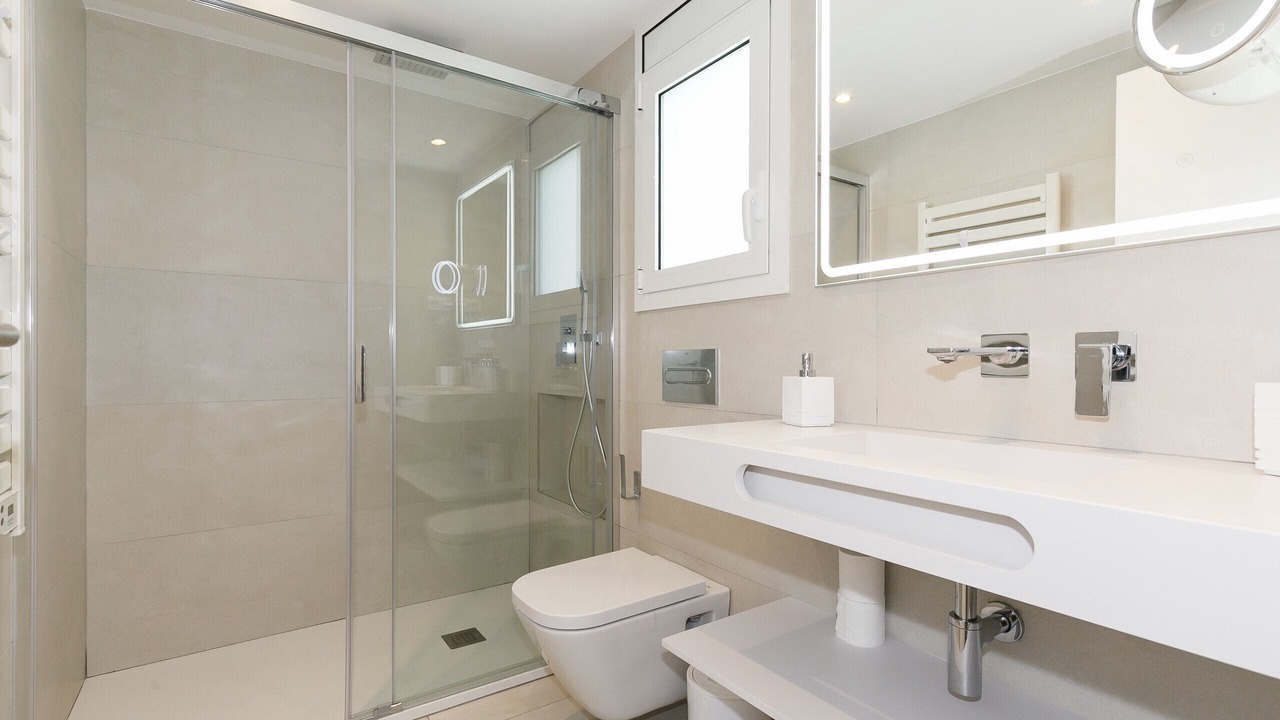 Photo of Bathroom in Miami Platja