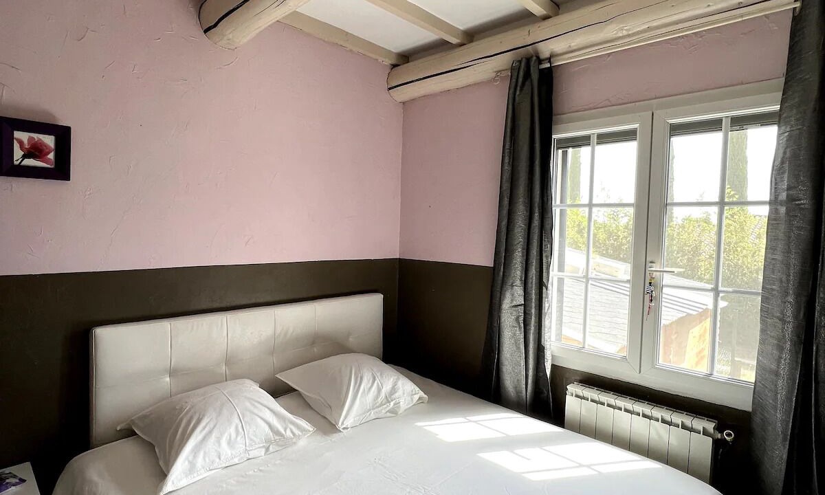 Photo of Bedroom in Arpaillargues-et-Aureillac