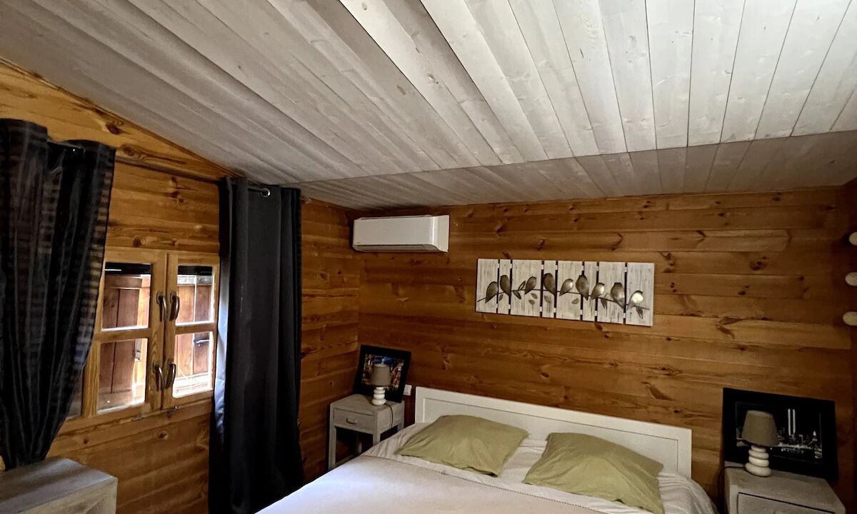 Photo of Bedroom in Arpaillargues-et-Aureillac