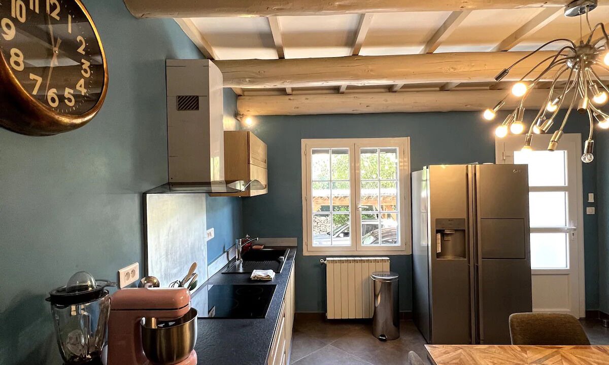 Photo of Kitchen in Arpaillargues-et-Aureillac