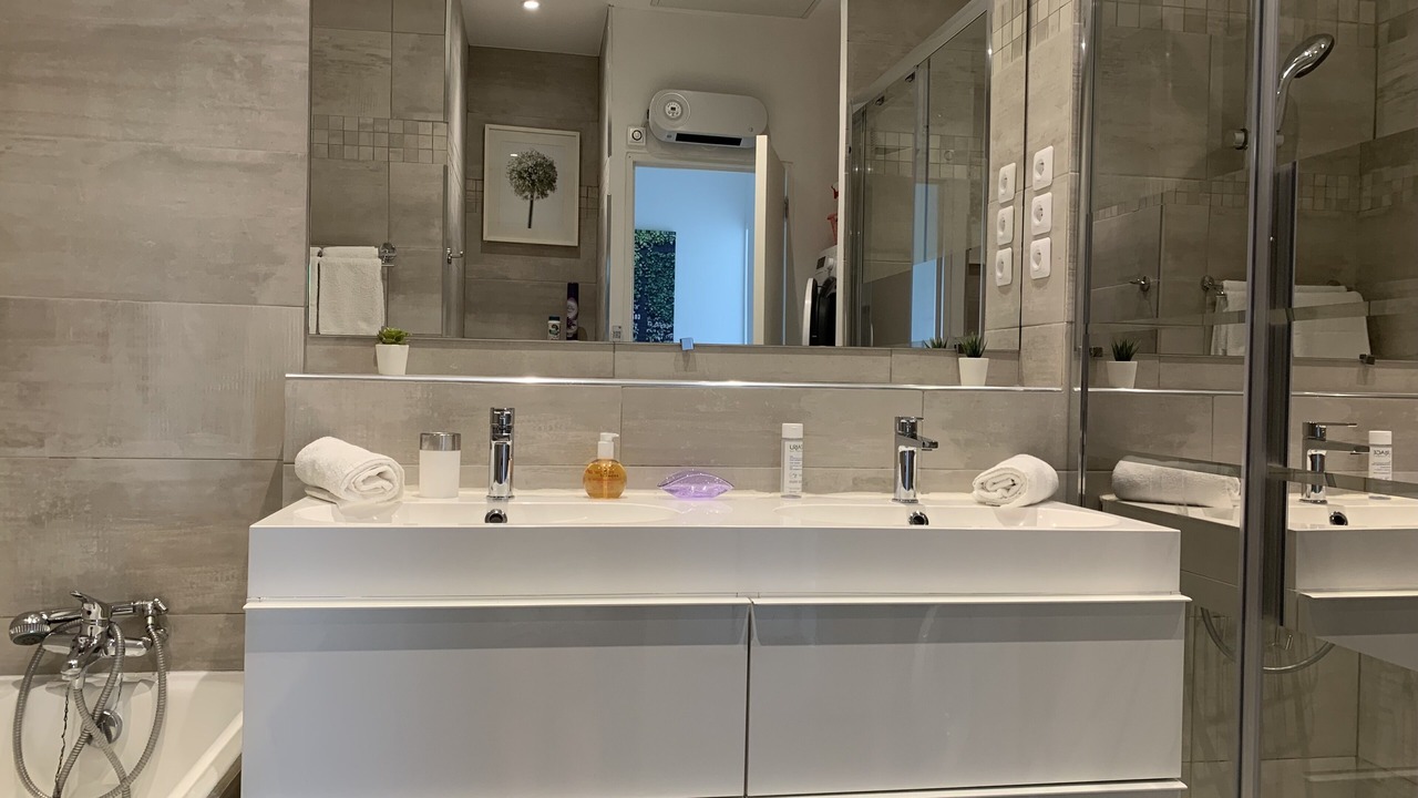 Photo of Bathroom in Sud