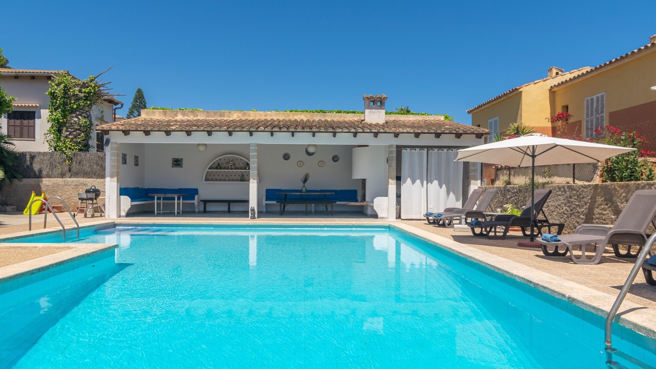 Photo of Outdoor in Es Carregador