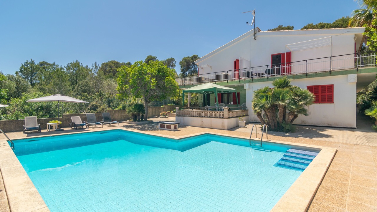 Photo of Outdoor in Es Carregador