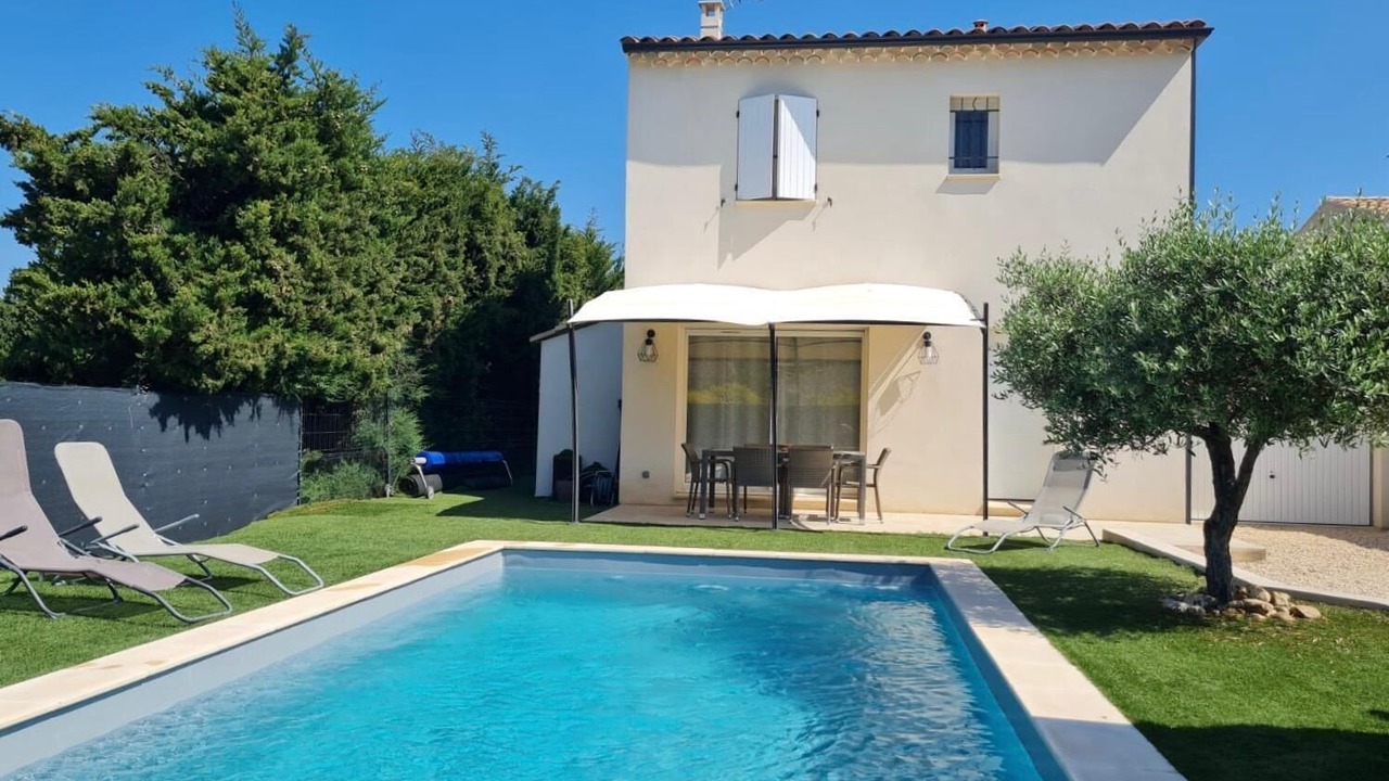 Photo of Outdoor in Chateauneuf-de-Gadagne