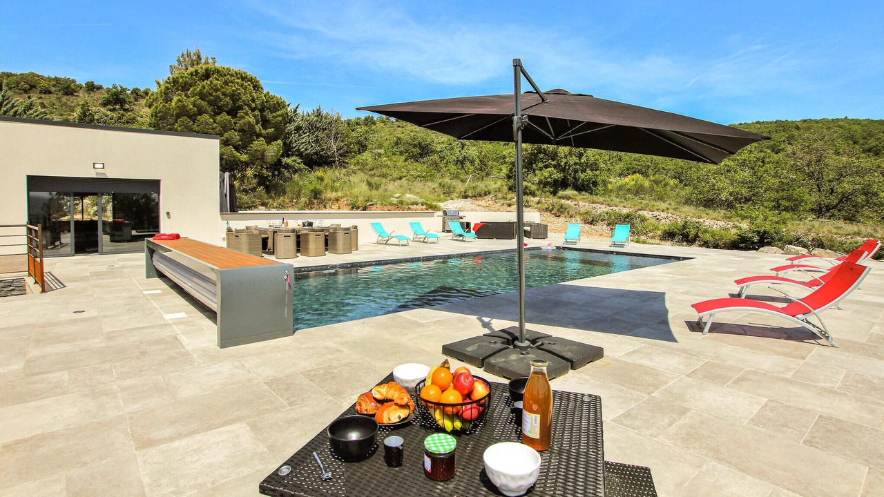 Photo of Outdoor in Alissas